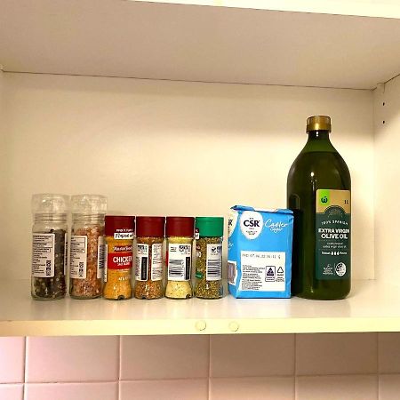 2 Bed 2 Bath Apartment In Braddon, Canberra - Pool, Gym And Free Parking エクステリア 写真